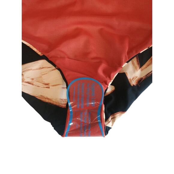 DKNY Women’s Halter Ring One Piece Swimsuit Size Medium color Printed Leaf NWT - Picture 15 of 15